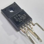 یک رگولاتور سوئیچینگ هیبریدی با MOSFET و کنترلر PWM داخلی است،